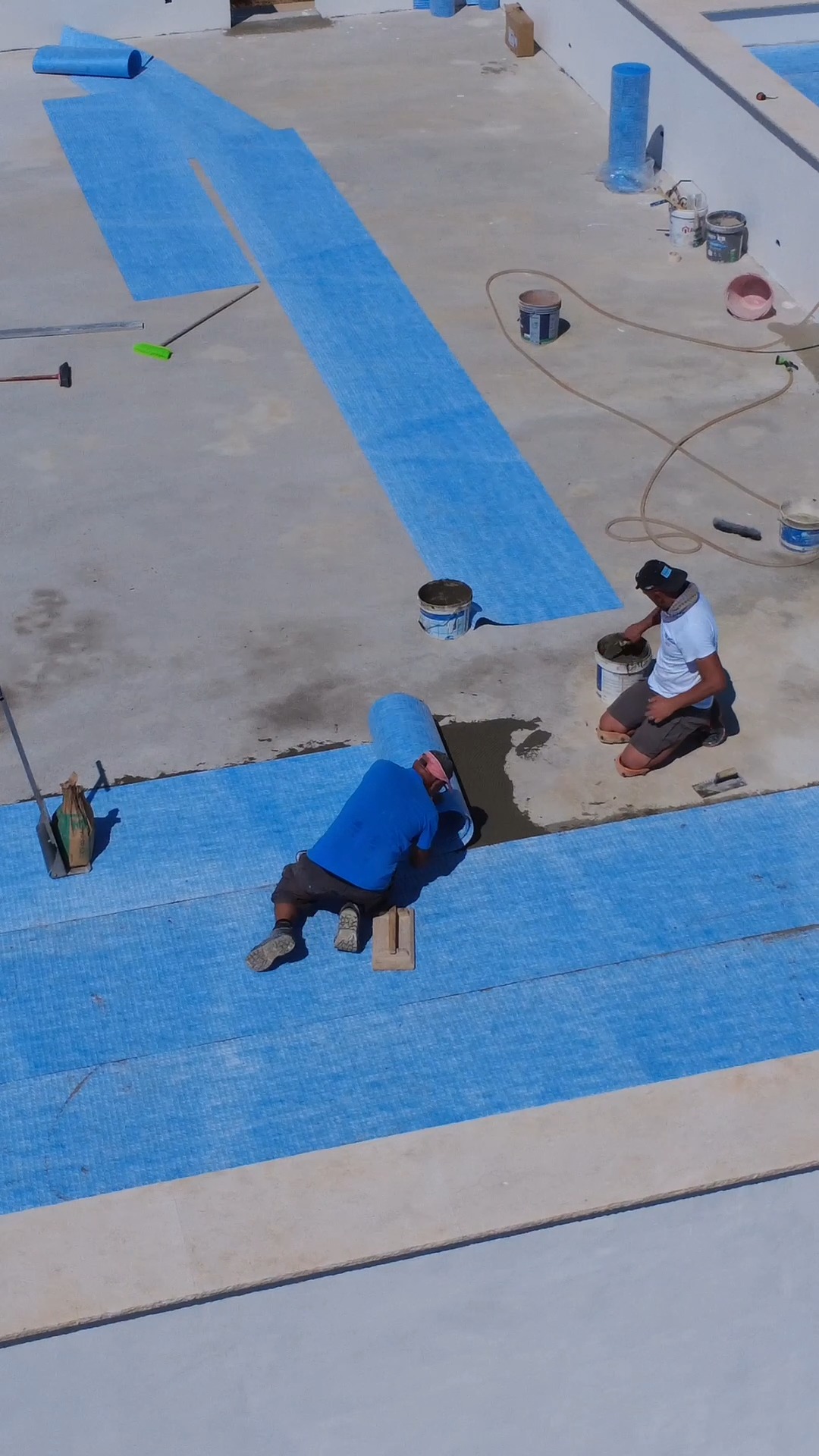 Oggi ci troviamo in cantiere per occuparci dell'impermeabilizzazione dei terrazzi